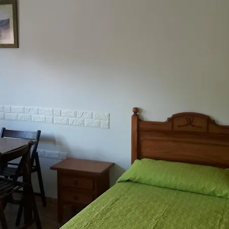 Rural Sierra De Gudar Valbona (Teruel)