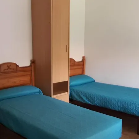 Rural Sierra De Gudar * Valbona (Teruel)